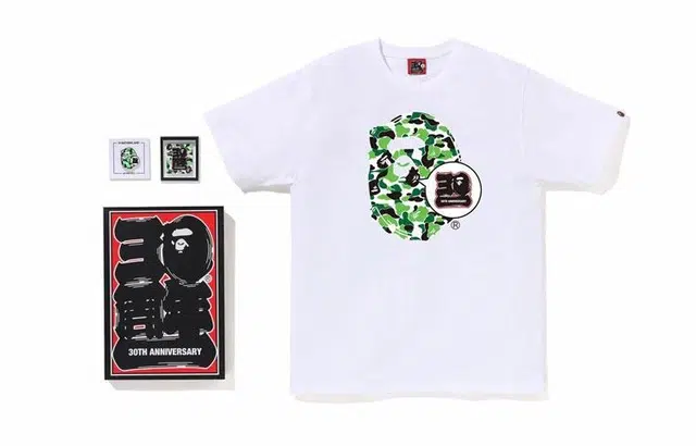 A BATHING APE 30th Anniversary Camo Ape Head T-Shirt White