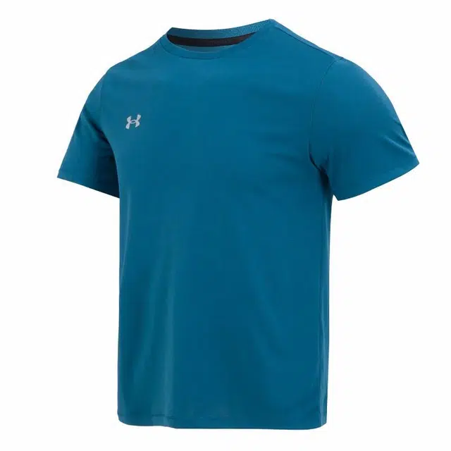 Under Armour T