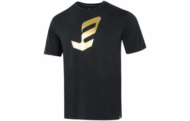 Under Armour T