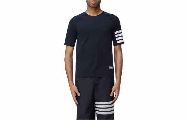 THOM BROWNE T
