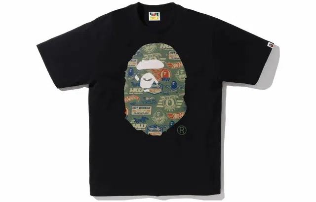 A BATHING APE x Hot Wheels T