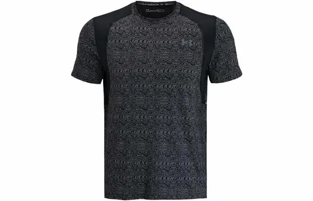 Under Armour T