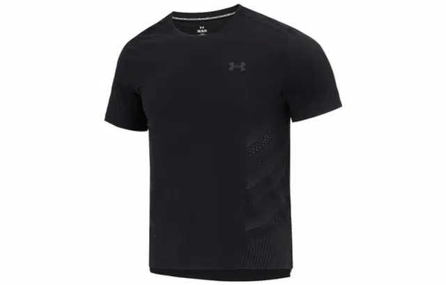 Under Armour T