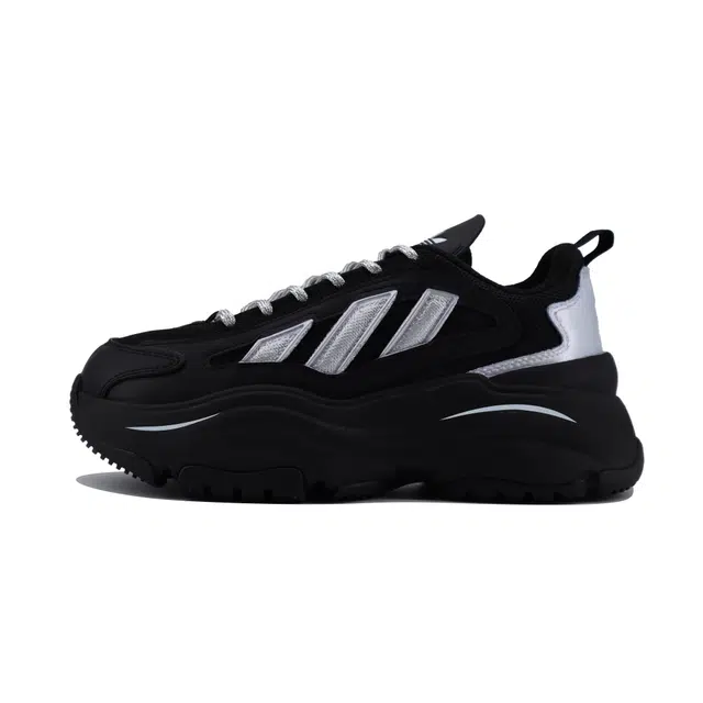 adidas OZGAIA