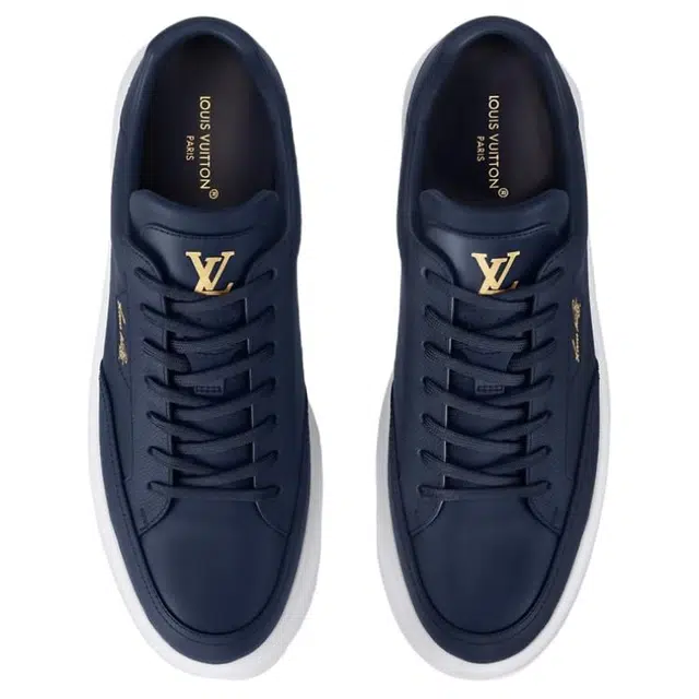LOUIS VUITTON Beverly Hills