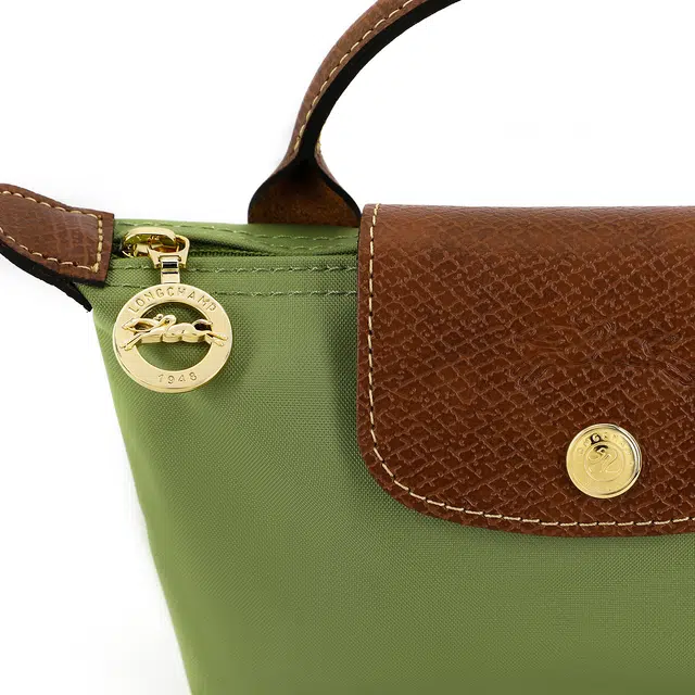 LONGCHAMP Le Pliage 17 Logo