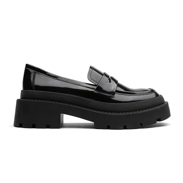 TOOMANYSHOES PU