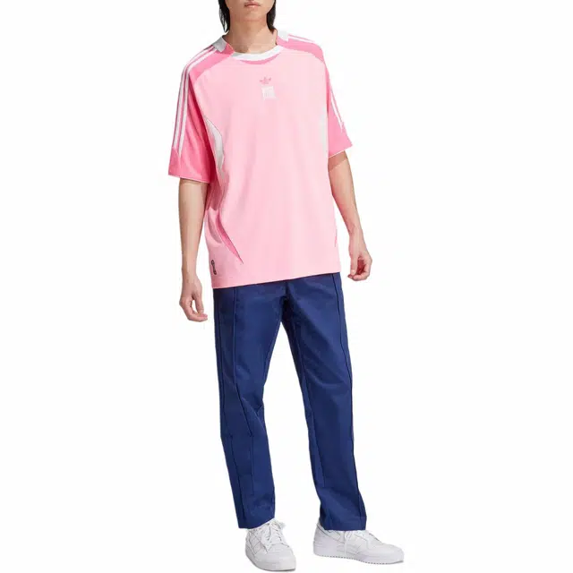 adidas originals x NTS RADIO LogoT