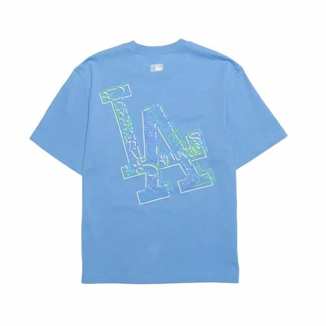 MLB T