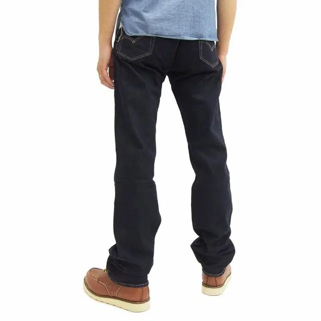 Levis