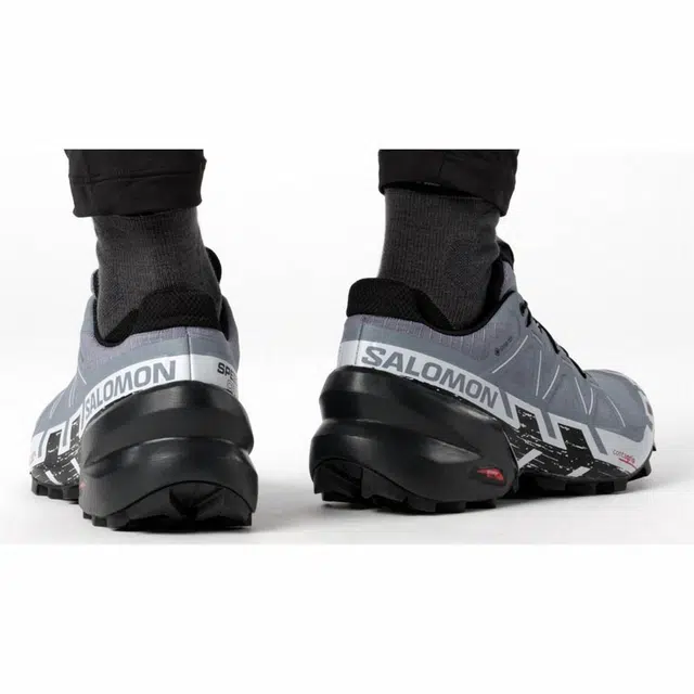 SALOMON Speedcross 6