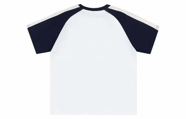 URBAN AUTHENTIC logoT