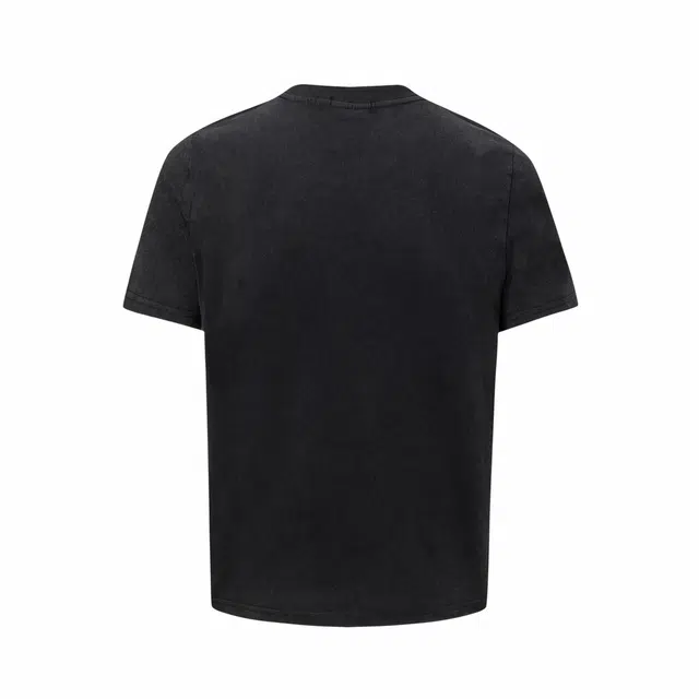 MAD WITCH T