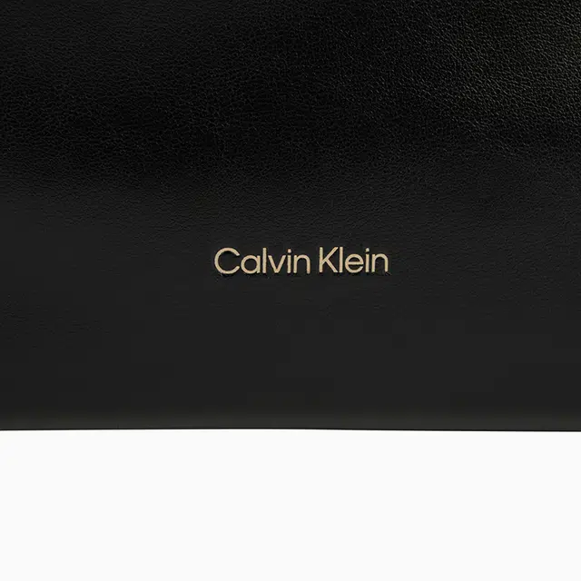 CALVIN KLEIN