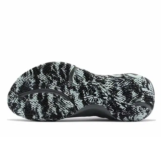 Nike Giannis Immortality 2