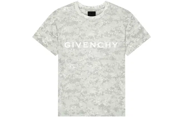 Givenchy SS23 T
