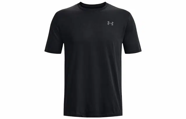 Under Armour T