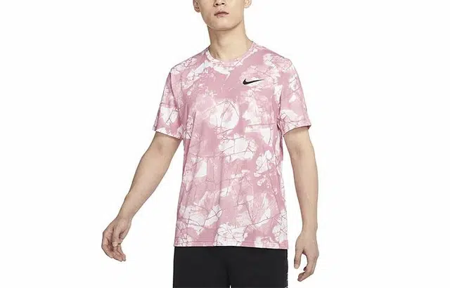 Nike Pro Dri-FIT LogoT