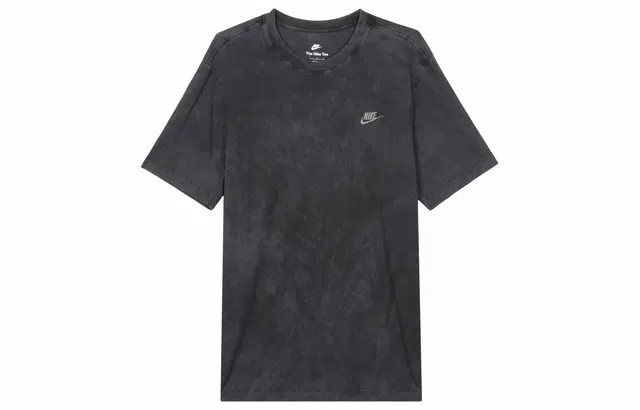 Nike Sportswear Club T