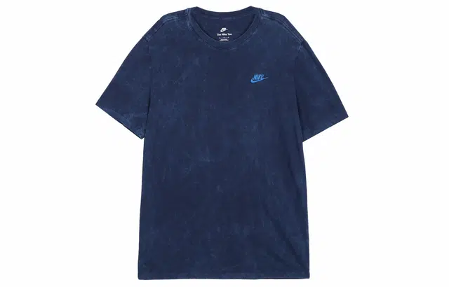 Nike Sportswear Club T