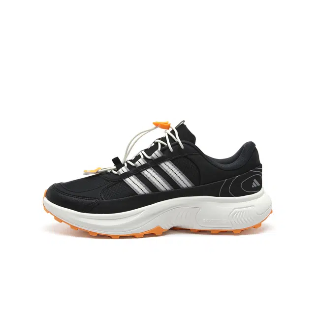 adidas ROAM WANDER