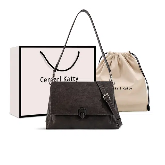 CentarlKatty
