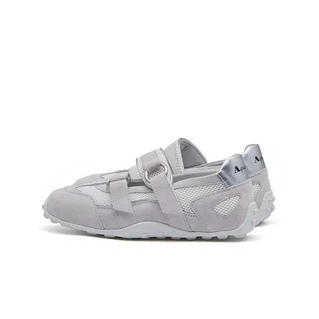 AQUASCUTUM