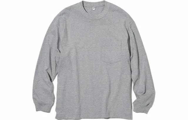 UNIQLO FW23 T