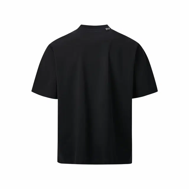 MADE EXTREME T