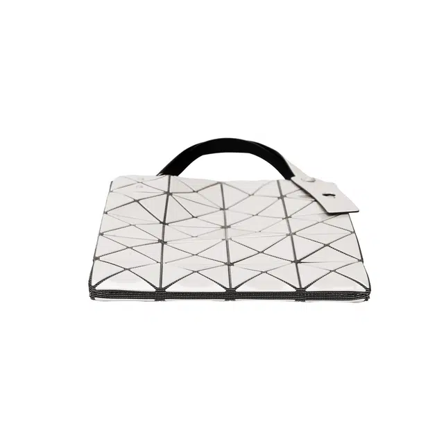 ISSEY MIYAKE CARAT
