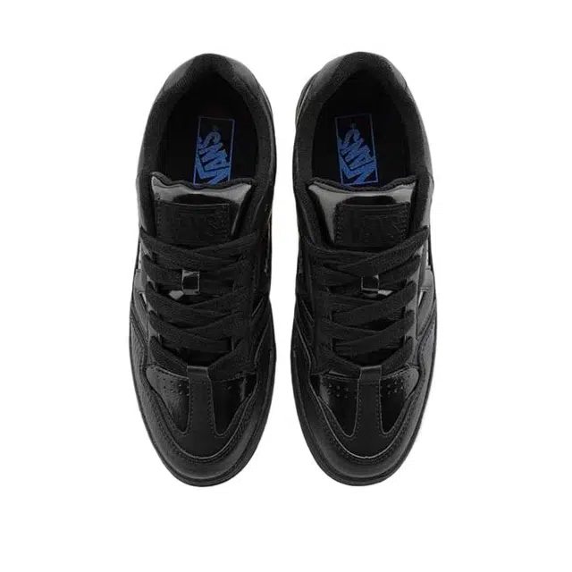 Vans Upland