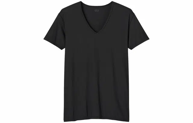 UNIQLO VT