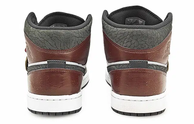 Jordan Air Jordan 1 1 Mid SE "Panda Elephant" EIGHT