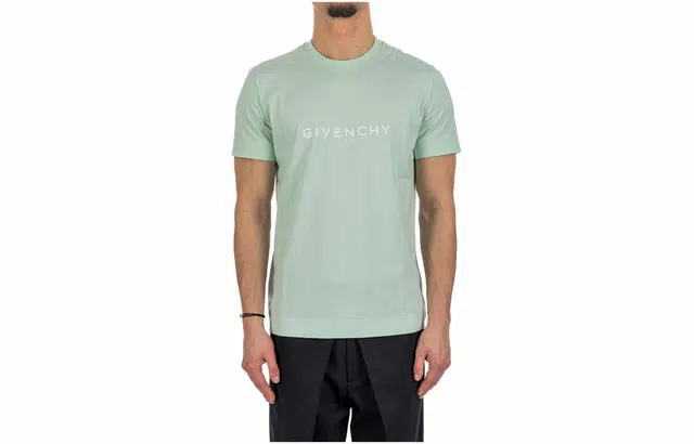 GIVENCHY T