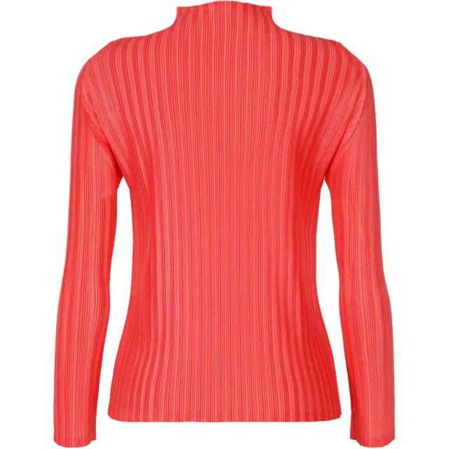 PLEATS PLEASE ISSEY MIYAKE T