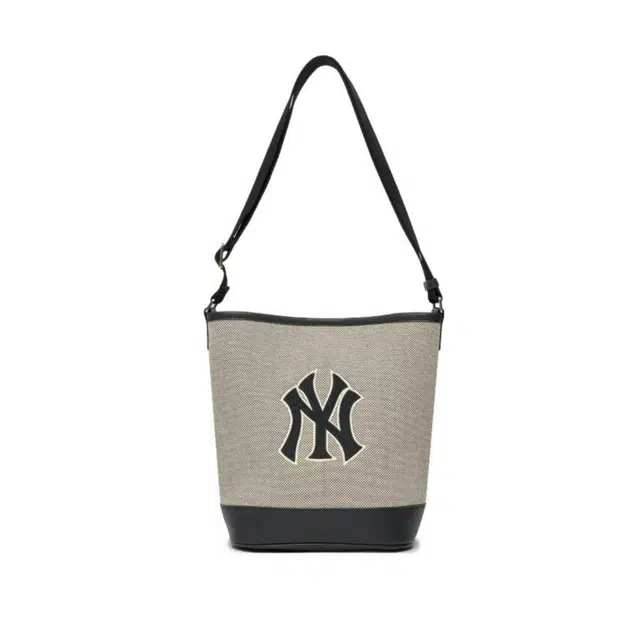 MLB