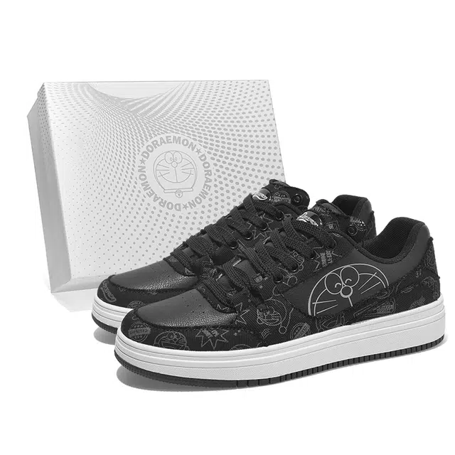 Doraemon Low Top Sneakers