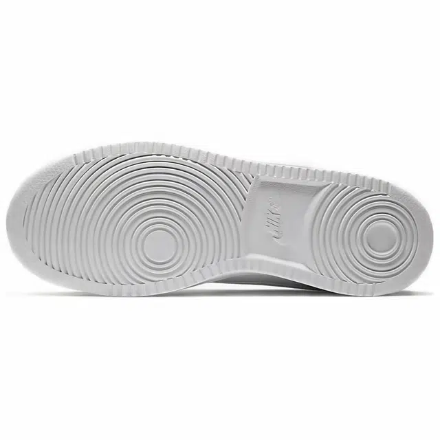 Nike EBERNON
