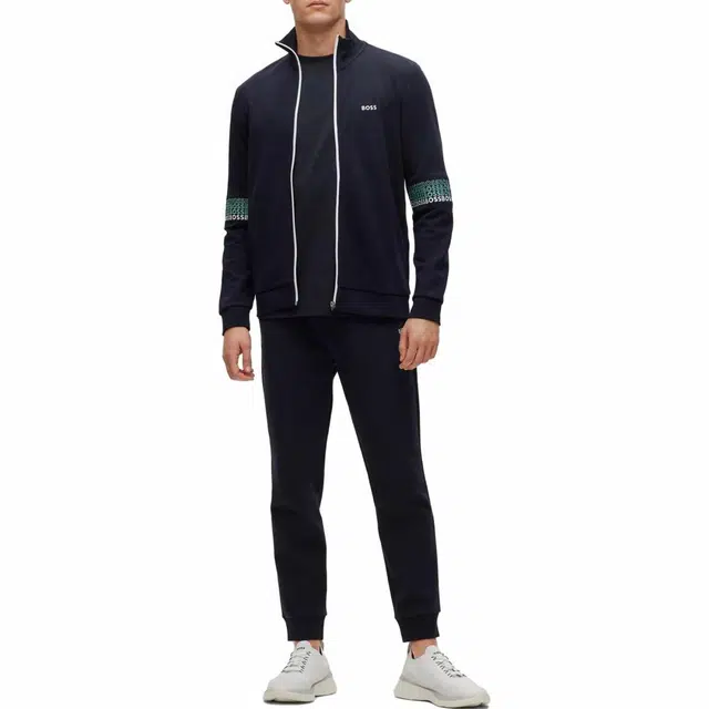HUGO BOSS T