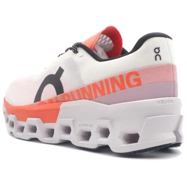 On Cloudsurfer Trail Waterproof