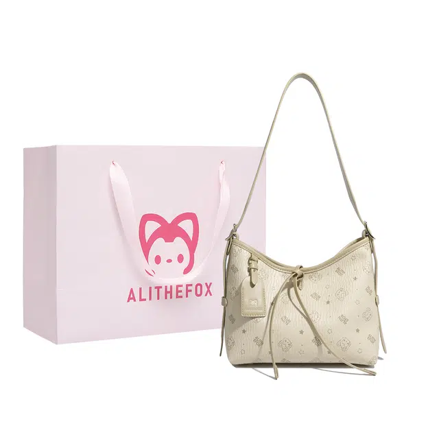 ALI THE FOX Tote