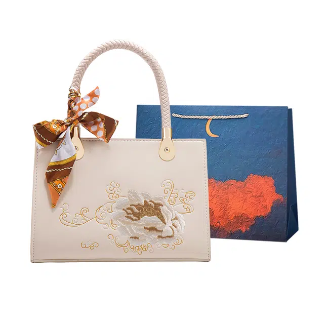 爱尔绅特 牡丹刺绣新中式小方包中年女士妈妈包 人造革 手提包 女款 白色