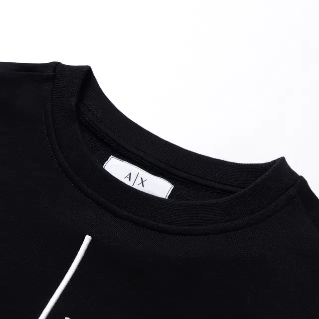 ARMANI EXCHANGE FW22 ICON logo
