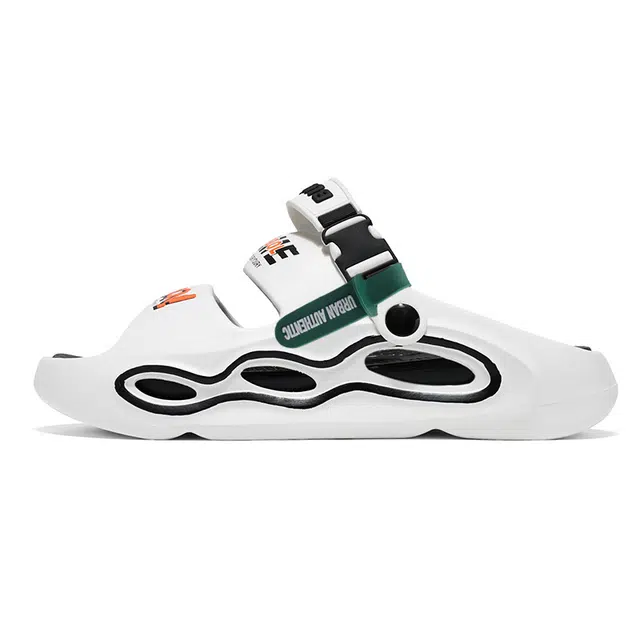 URBAN AUTHENTIC EVA