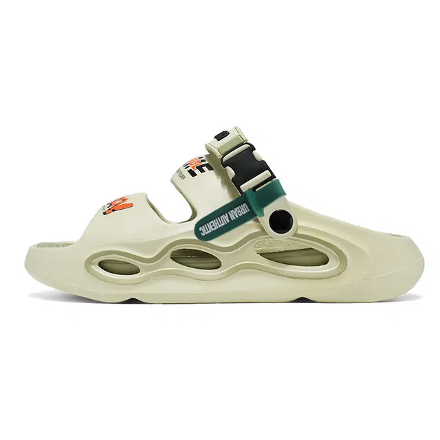 URBAN AUTHENTIC EVA