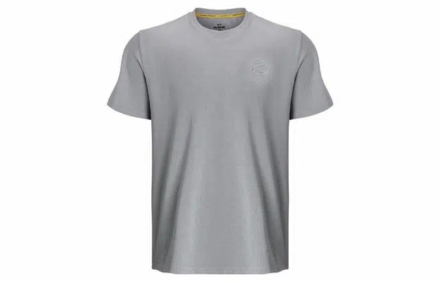 Under Armour T