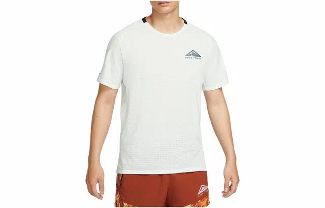 Nike Dri-FIT Trail Solar Chase