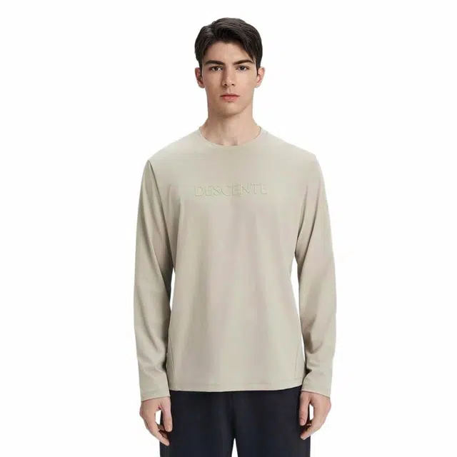 DESCENTE ESSENTIAL T