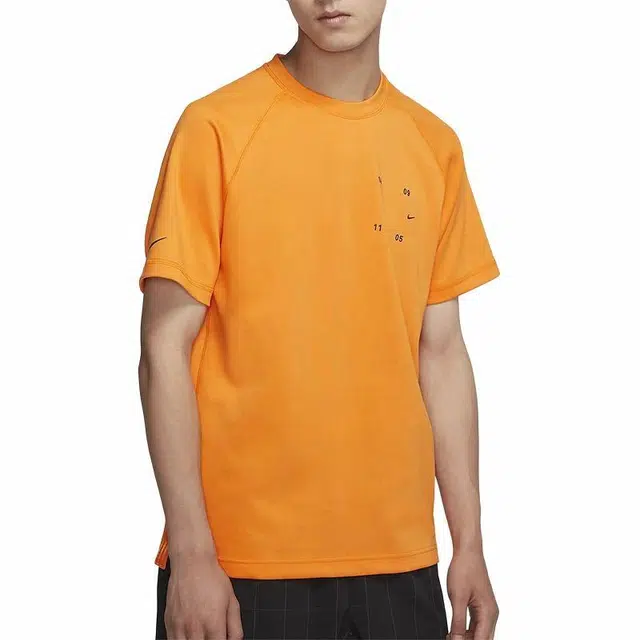 Nike SPORTSWEAR TECH PACK T