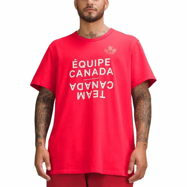 lululemon FundamentalTeam Canada COC T